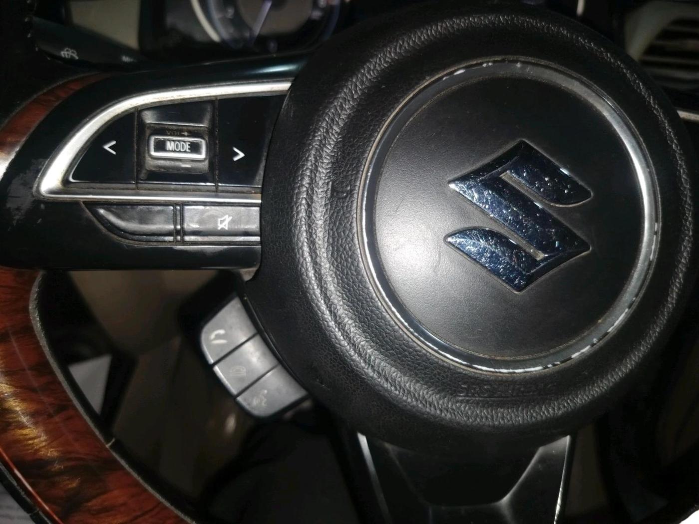 2018 Maruti Dzire ZXI PLUS AMT, CNG, Automatic, 1,56,607 km, interior
