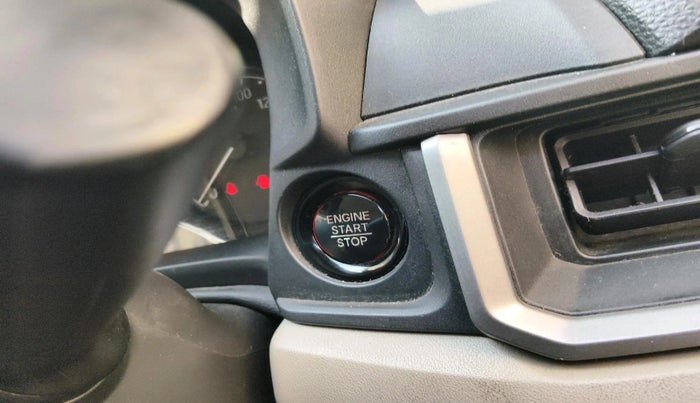 2023 Honda ELEVATE V MT, Petrol, Manual, 33,981 km, interior