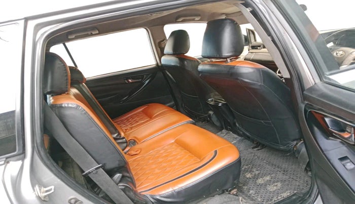 2016 Toyota Innova Crysta 2.4 GX 8 STR, Diesel, Manual, 1,75,616 km, interior