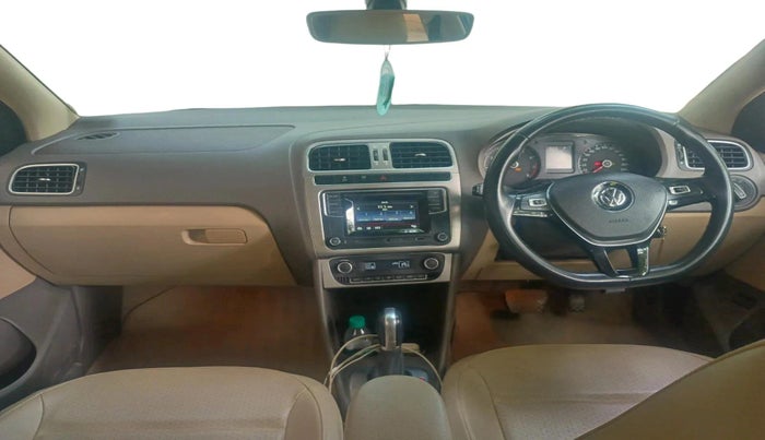 2016 Volkswagen Vento HIGHLINE PETROL AT, Petrol, Automatic, 44,007 km, interior