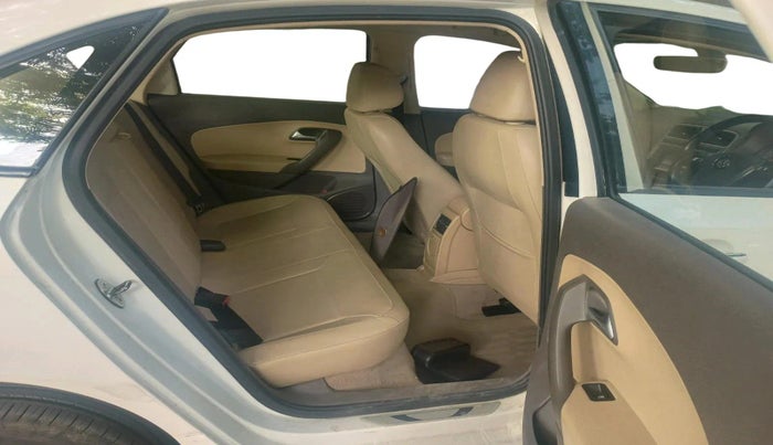 2016 Volkswagen Vento HIGHLINE PETROL AT, Petrol, Automatic, 44,007 km, interior