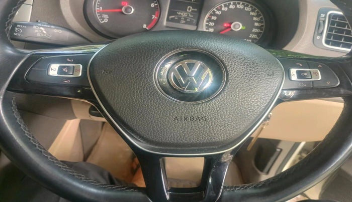 2016 Volkswagen Vento HIGHLINE PETROL AT, Petrol, Automatic, 44,007 km, interior