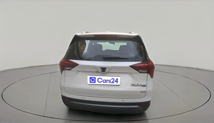 2022 Mahindra XUV700 AX 5 P MT 5 STR, Petrol, Manual, 12,290 km, exterior
