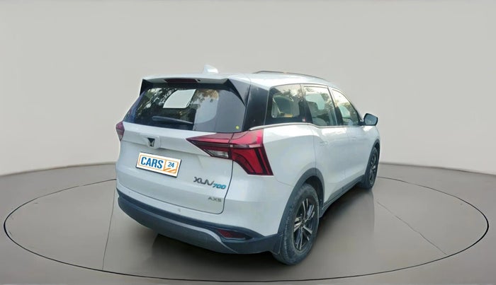 2022 Mahindra XUV700 AX 5 P MT 5 STR, Petrol, Manual, 12,290 km, exterior