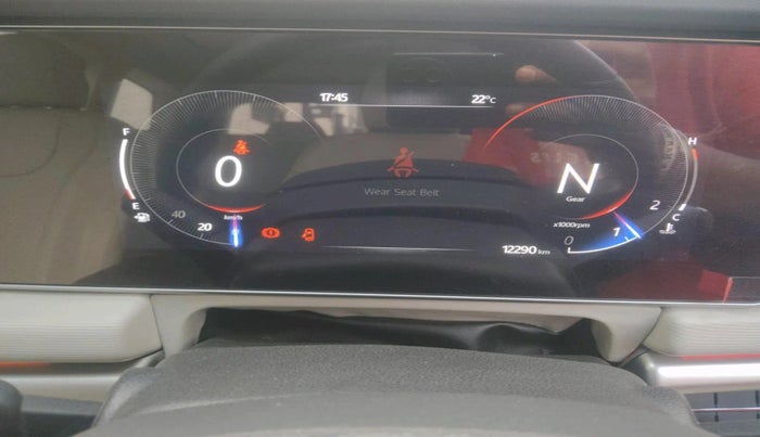 2022 Mahindra XUV700 AX 5 P MT 5 STR, Petrol, Manual, 12,290 km, interior