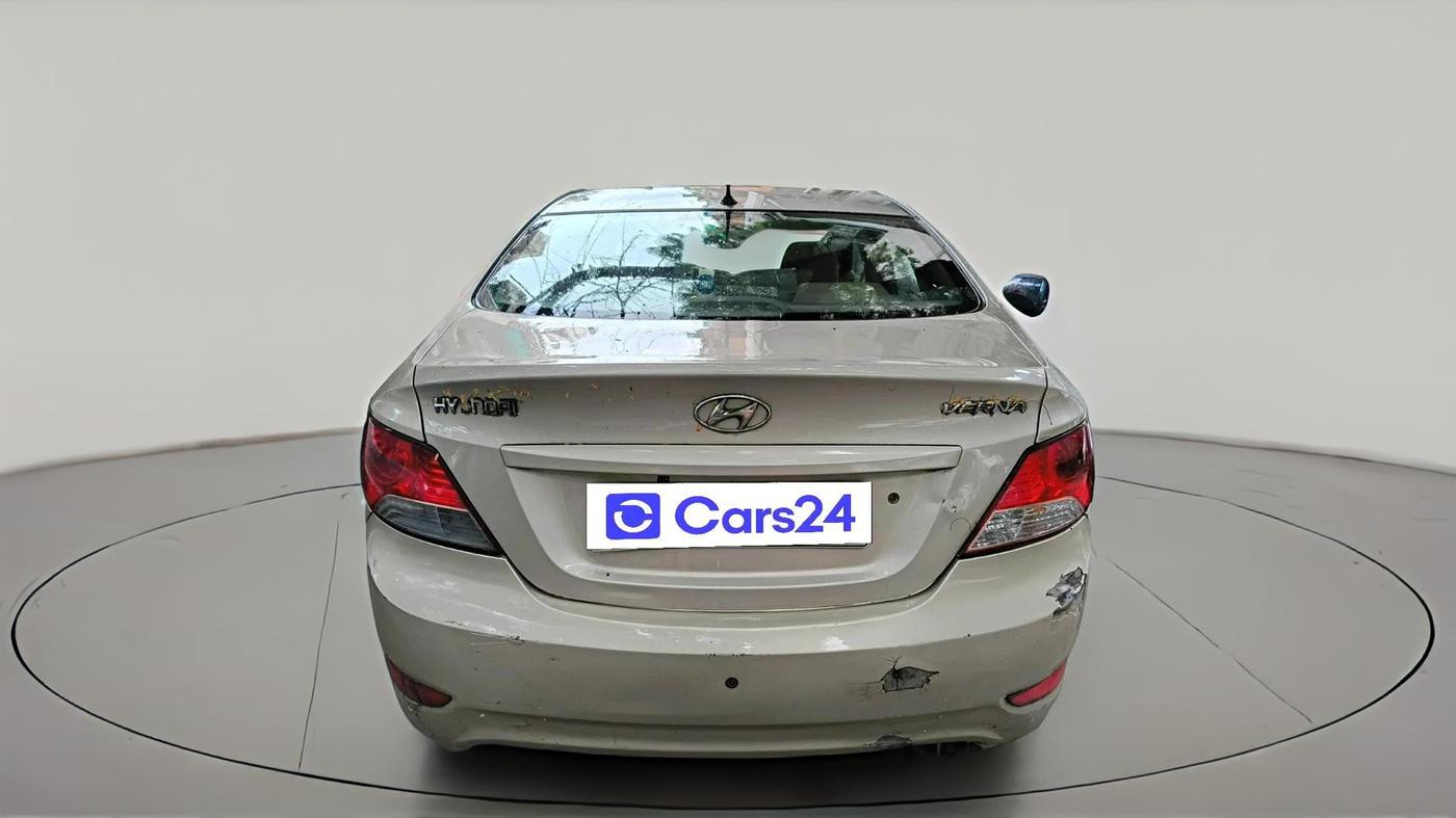 2011 Hyundai Verna FLUIDIC 1.4 VTVT, Petrol, Manual, 69,869 km, exterior
