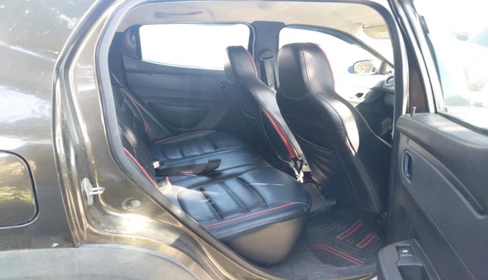 2020 Renault Kwid RXT 1.0 AMT (O), Petrol, Automatic, 39,206 km, interior