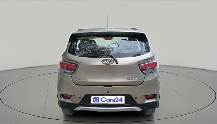 2018 Mahindra KUV 100 NXT K8 P 6 STR, Petrol, Manual, 68,015 km, exterior