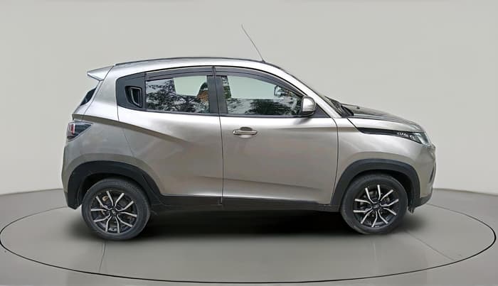 2018 Mahindra KUV 100 NXT K8 P 6 STR, Petrol, Manual, 68,015 km, exterior