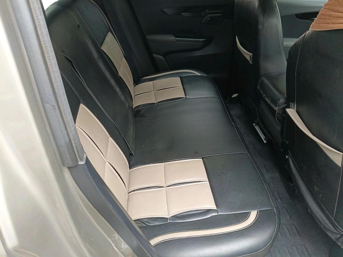 2018 Mahindra KUV 100 NXT K8 P 6 STR, Petrol, Manual, 68,015 km, interior