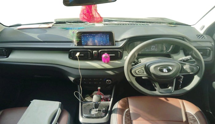 2024 Tata PUNCH ADVENTURE RHYTHM PACK AMT, Petrol, Automatic, 14,897 km, interior