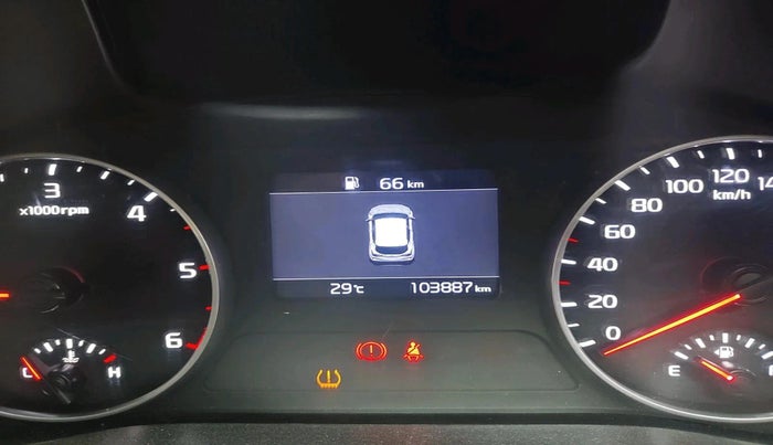 2022 KIA SELTOS HTK PLUS 1.5 DIESEL, Diesel, Manual, 1,03,887 km, interior