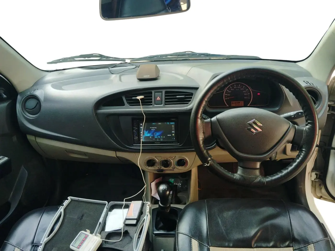 2017 Maruti Alto K10 LXI, Petrol, Manual, 35,808 km, interior