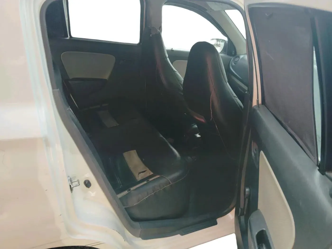 2017 Maruti Alto K10 LXI, Petrol, Manual, 35,808 km, interior