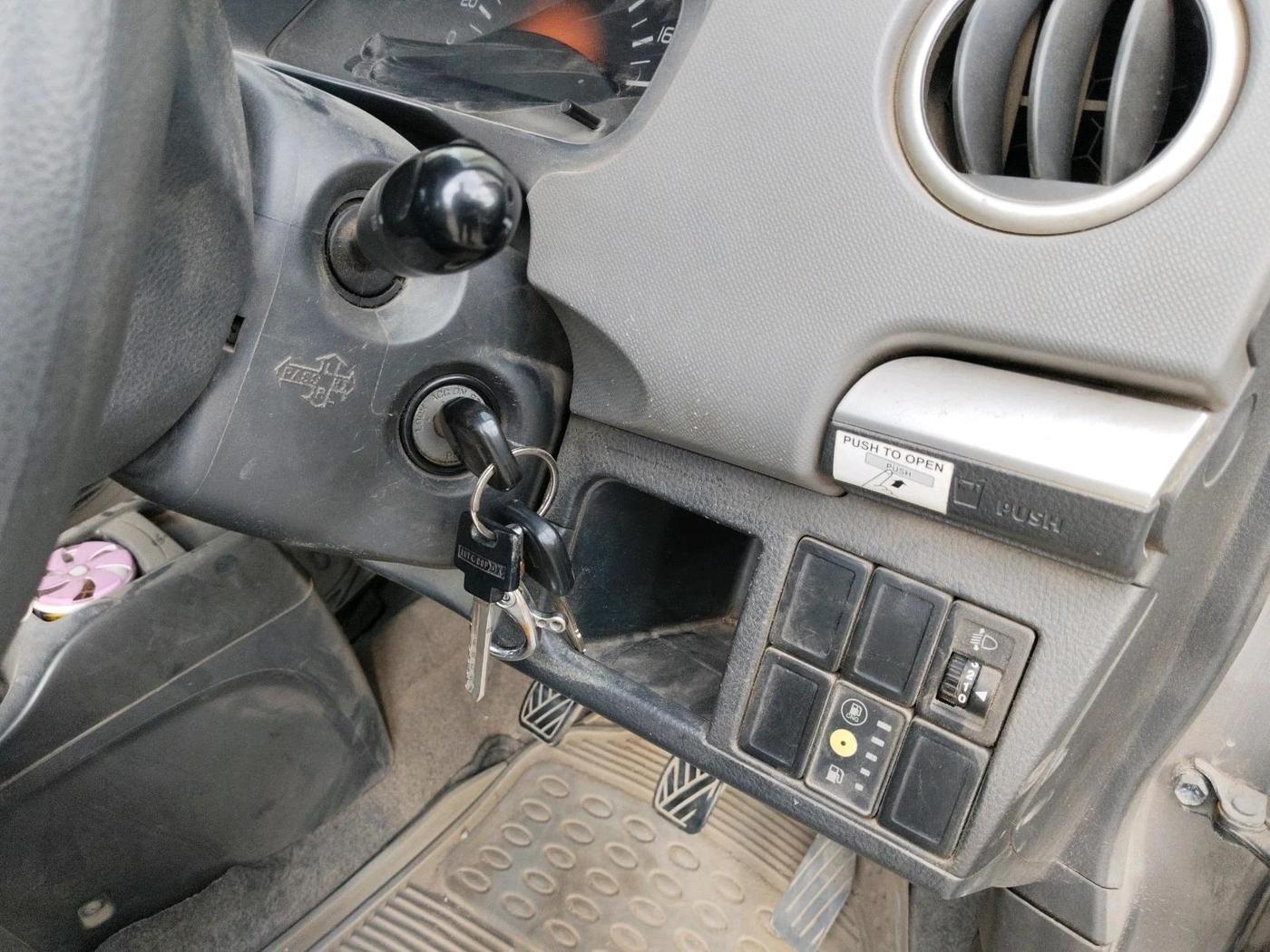 2011 Maruti Wagon R 1.0 LXI CNG, CNG, Manual, 1,42,456 km, interior