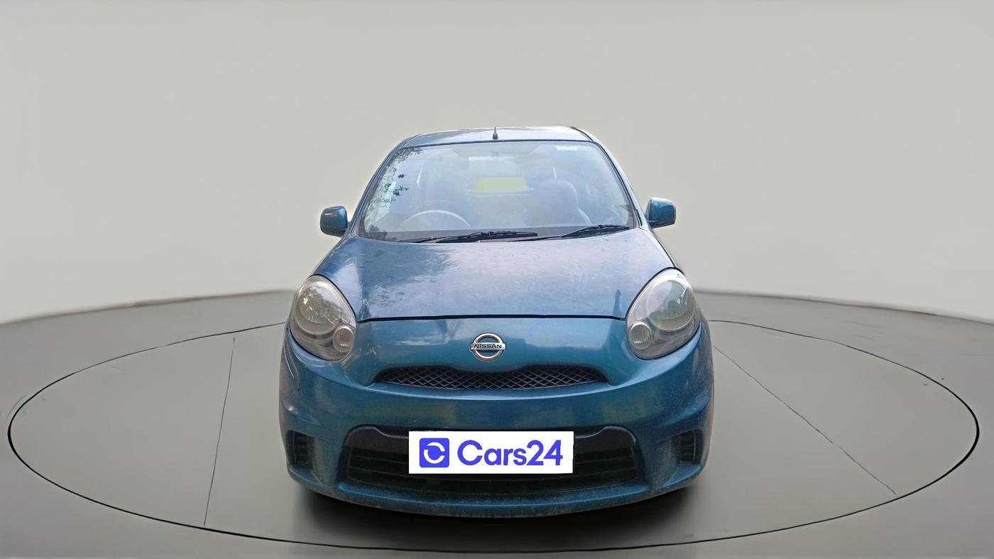 2015 Nissan Micra Active XV, CNG, Manual, 53,381 km, exterior