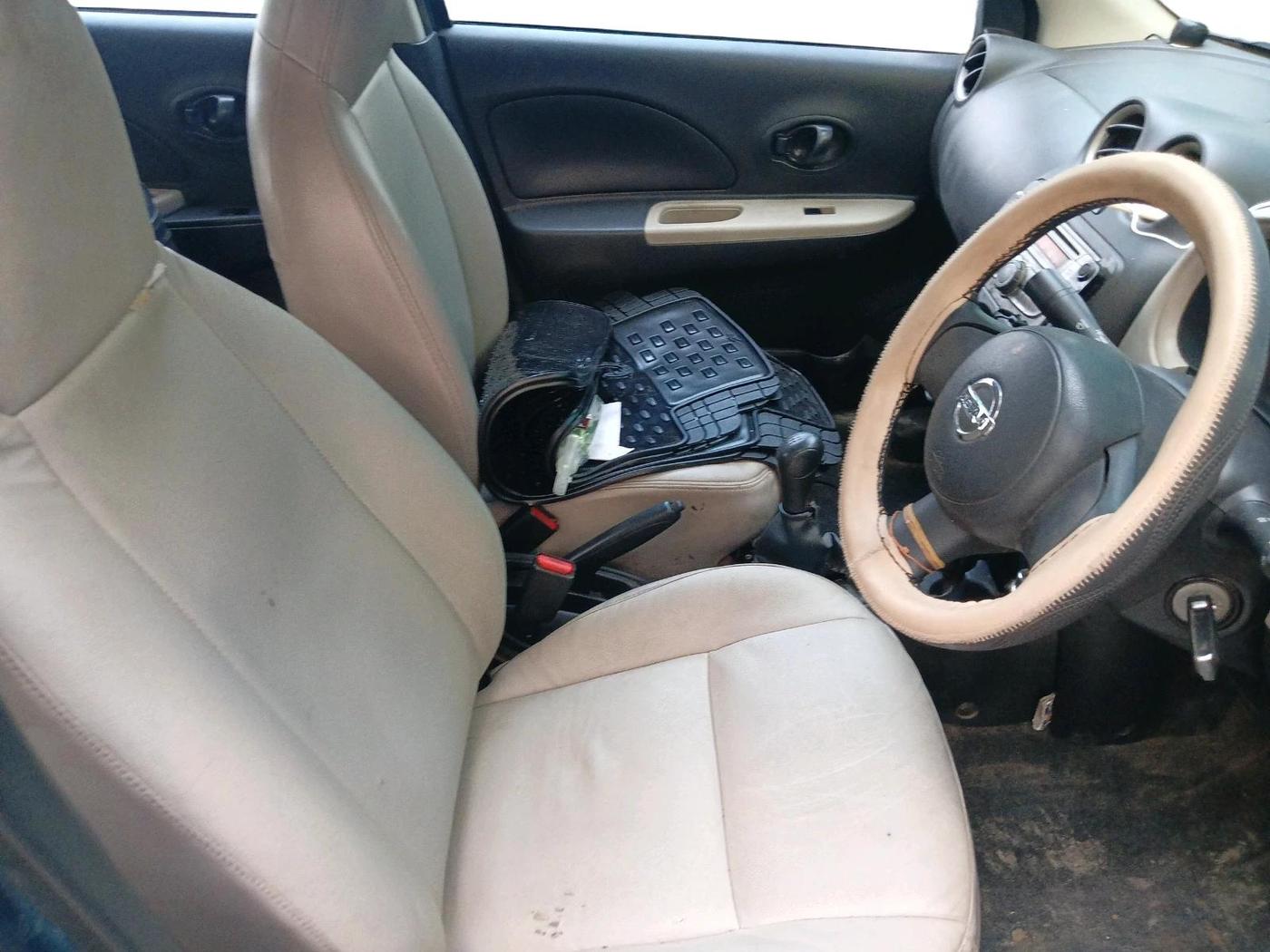 2015 Nissan Micra Active XV, CNG, Manual, 53,381 km, interior