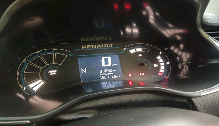 2022 Renault TRIBER RXZ AMT, Petrol, Automatic, 31,640 km, interior