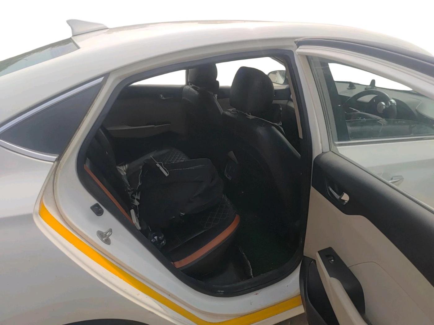 2021 Hyundai Verna SX 1.5 VTVT, CNG, Manual, 32,439 km, interior