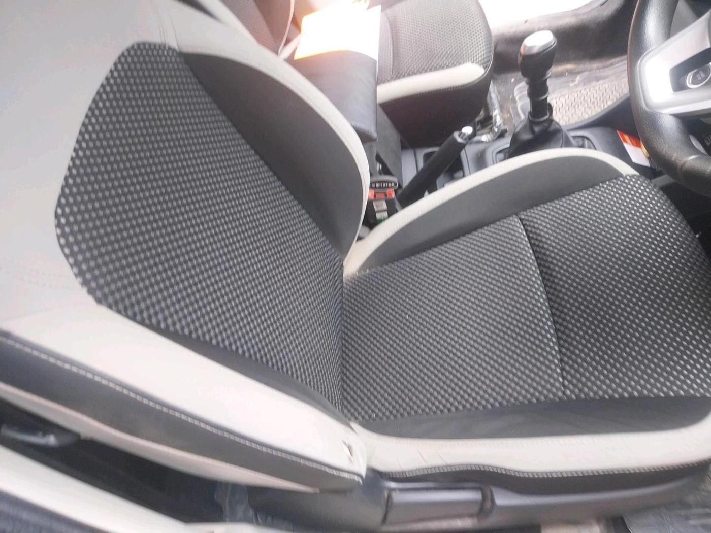 2019 Renault TRIBER RXZ, Petrol, Manual, 17,181 km, interior