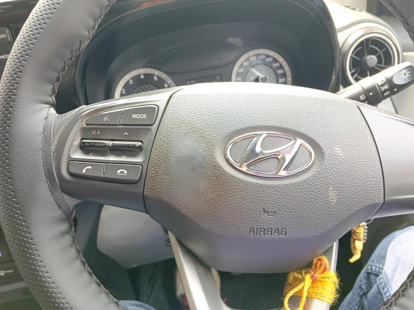 2020 Hyundai GRAND I10 NIOS SPORTZ 1.2 KAPPA VTVT CNG, CNG, Manual, 82,903 km, interior