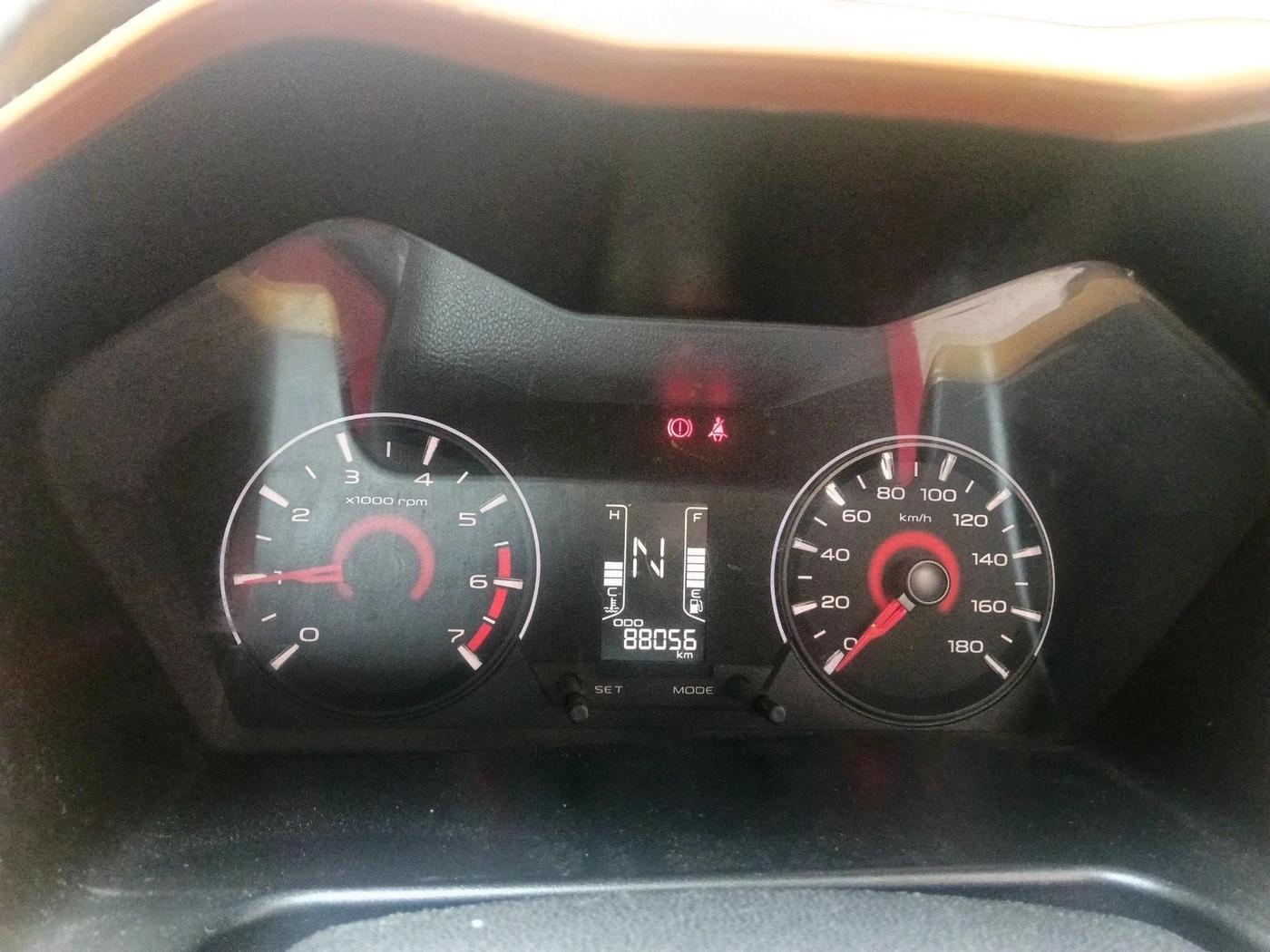 2017 Mahindra KUV 100 NXT K6+ D 6 STR, Diesel, Manual, 88,056 km, interior