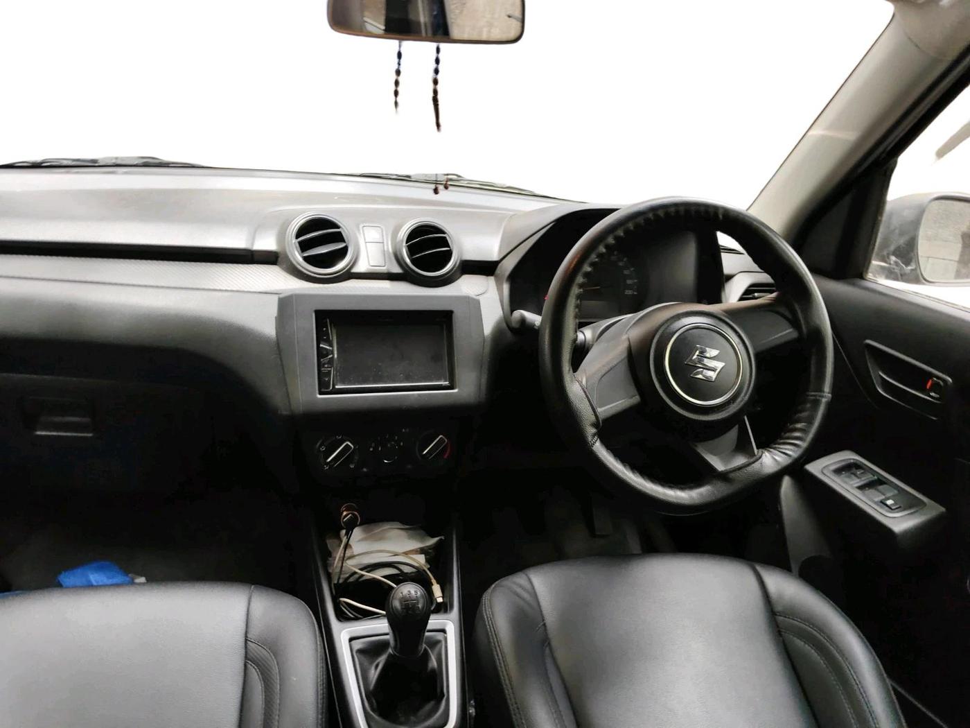 2020 Maruti Swift LXI, Petrol, Manual, 20,830 km, interior