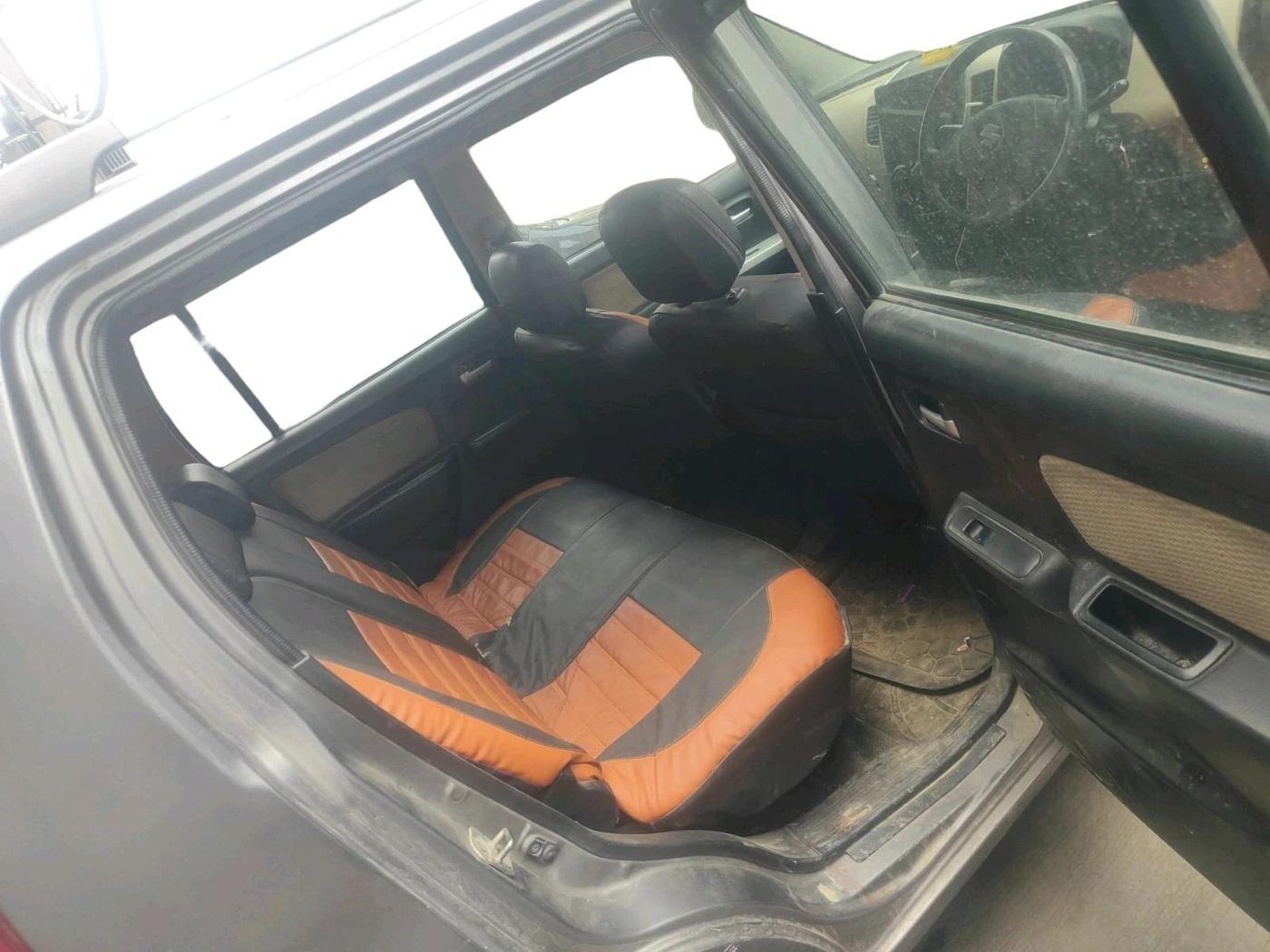 2018 Maruti Wagon R 1.0 LXI CNG, CNG, Manual, 97,938 km, interior