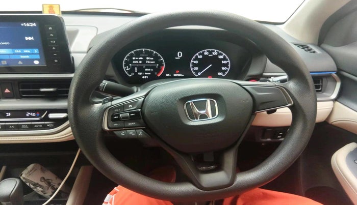 2024 Honda ELEVATE V CVT , Petrol, Automatic, 7,504 km, interior