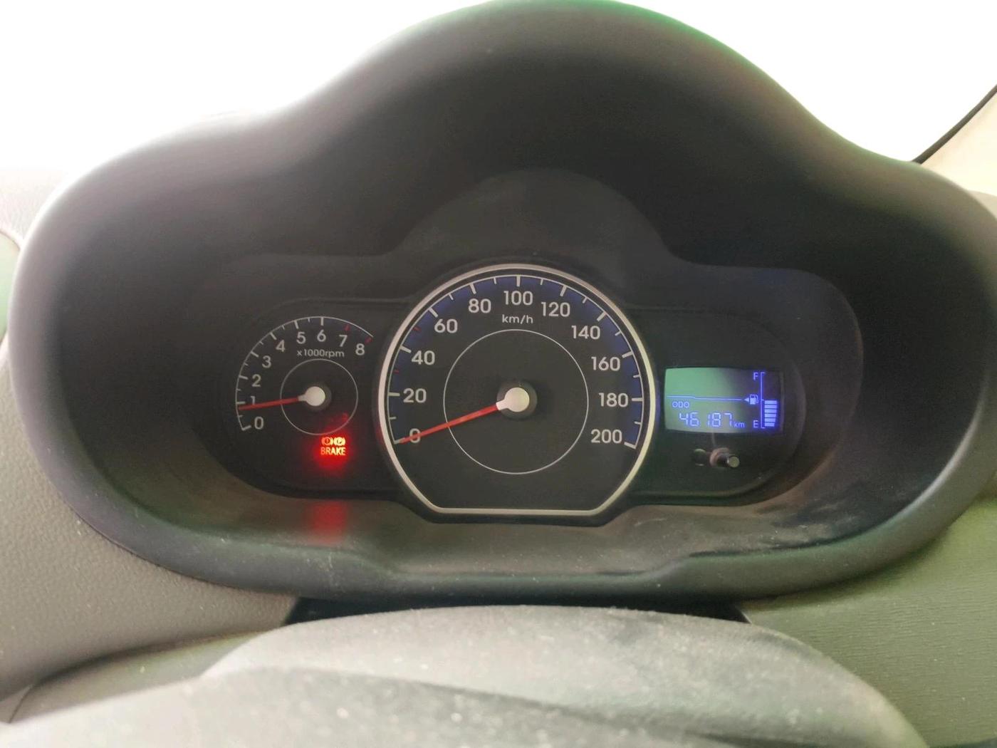 2012 Hyundai i10 MAGNA 1.2, Petrol, Manual, 46,187 km, interior
