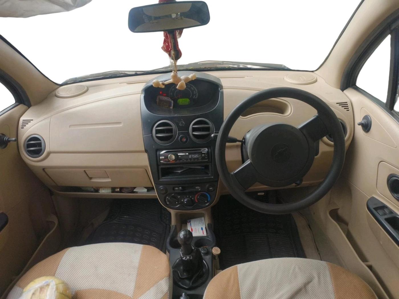 2011 Chevrolet Spark LS 1.0, Petrol, Manual, 34,095 km, interior