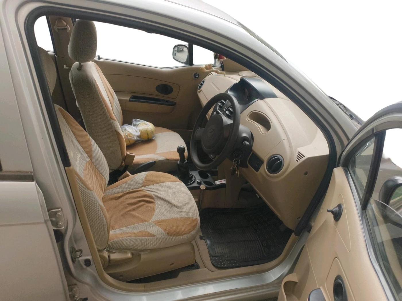 2011 Chevrolet Spark LS 1.0, Petrol, Manual, 34,095 km, interior