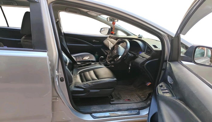 2018 Toyota Innova Crysta 2.4 GX AT 8 STR, Diesel, Automatic, 82,418 km, interior