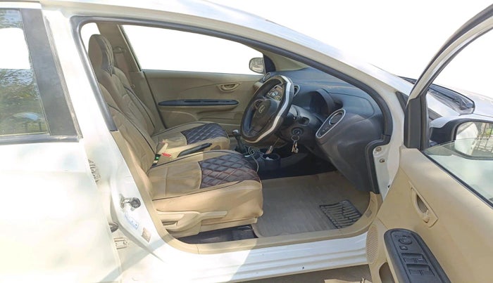 2014 Honda Mobilio 1.5L I-VTEC S, Petrol, Manual, 19,267 km, interior