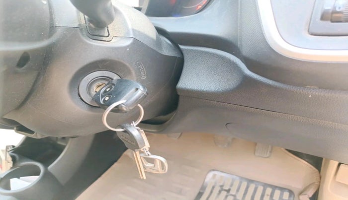 2014 Honda Mobilio 1.5L I-VTEC S, Petrol, Manual, 19,267 km, interior