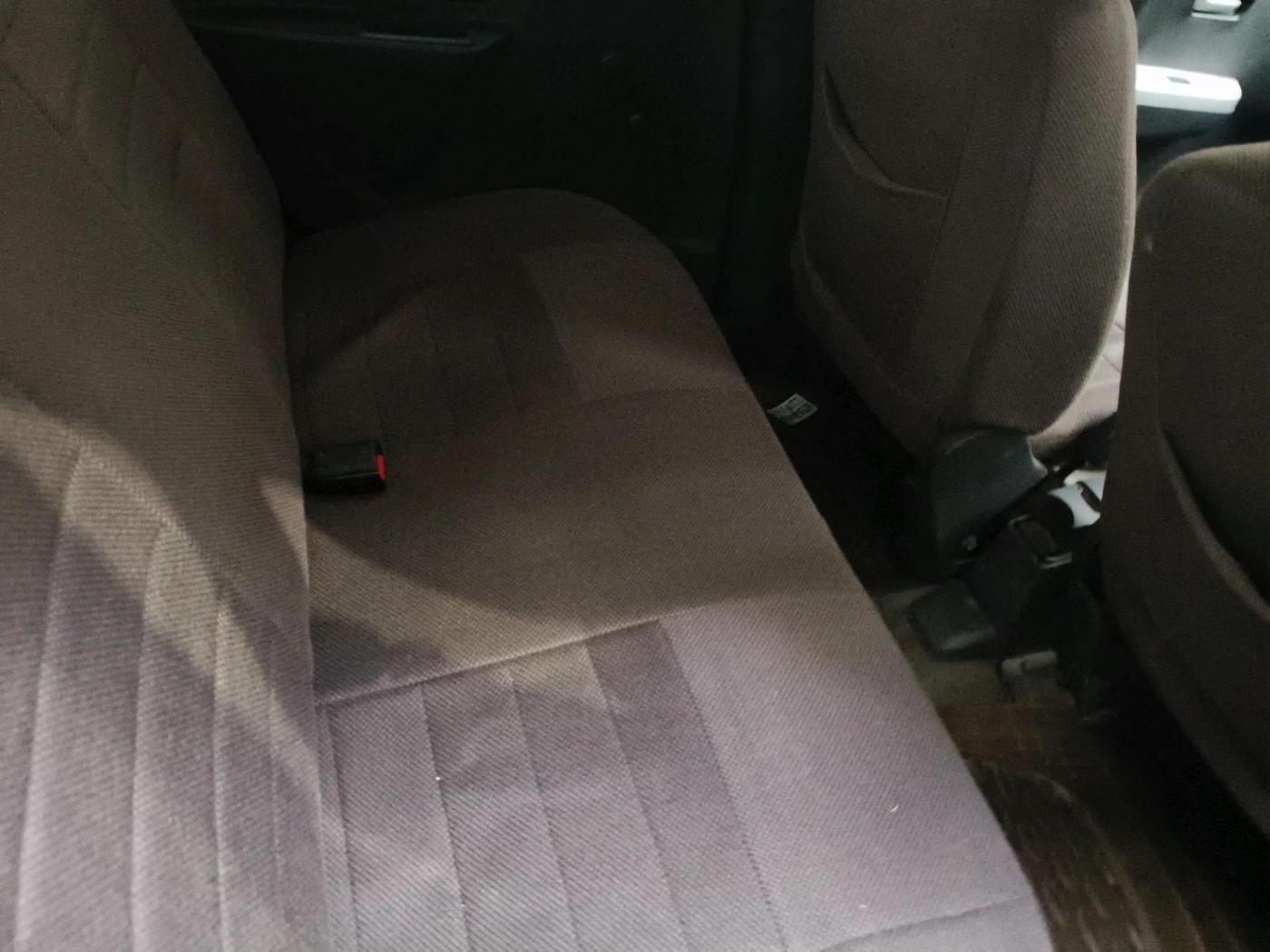 2011 Maruti Wagon R 1.0 LXI CNG, CNG, Manual, 1,24,691 km, interior