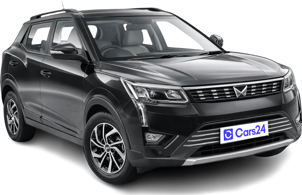 2023 Mahindra XUV300 - SUV - Petrol - Manual - ₹10.00 lakh