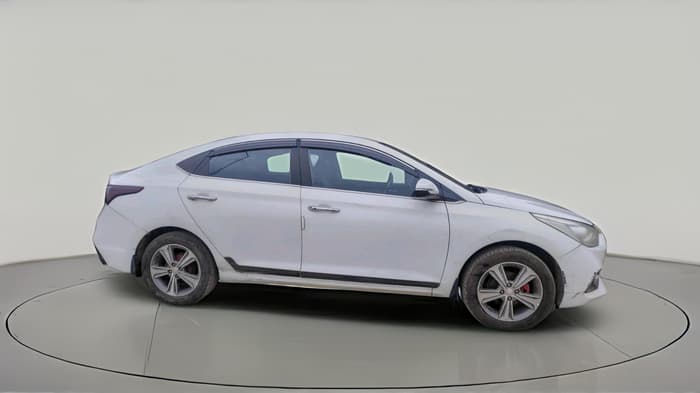 2018 Hyundai Verna 1.6 VTVT SX (O) AT, Petrol, Automatic, 71,970 km, exterior
