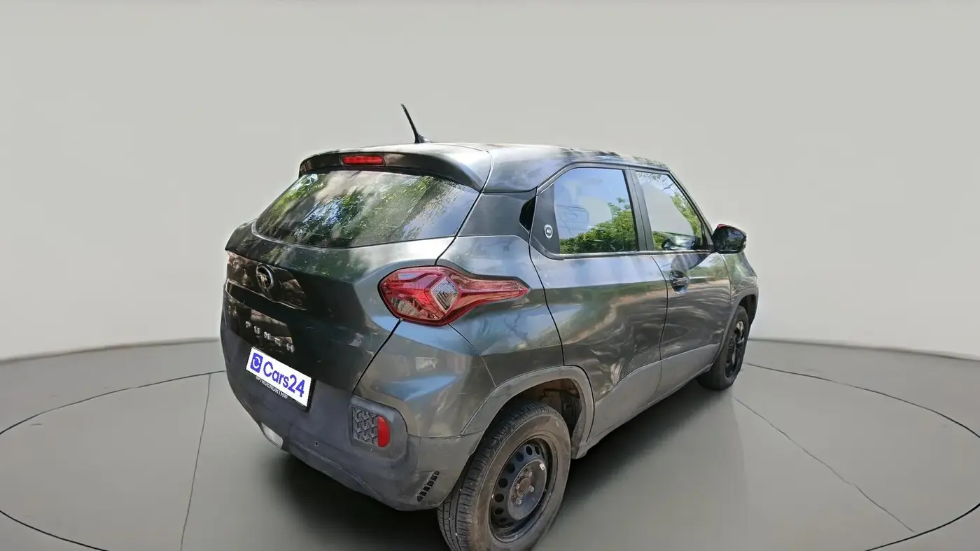 2024 Tata PUNCH ADVENTURE AMT, Petrol, Automatic, 17,098 km, exterior
