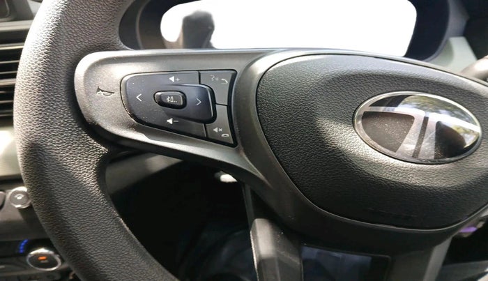 2024 Tata PUNCH ADVENTURE AMT, Petrol, Automatic, 17,098 km, interior