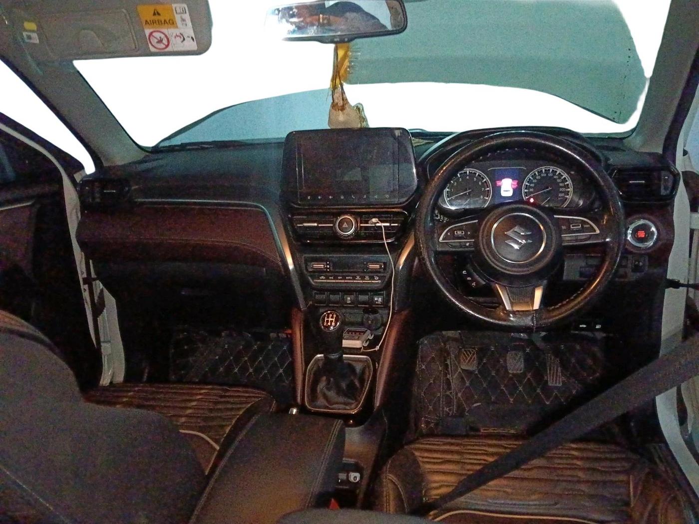 2023 Maruti Grand Vitara ZETA CNG, CNG, Manual, 26,946 km, interior