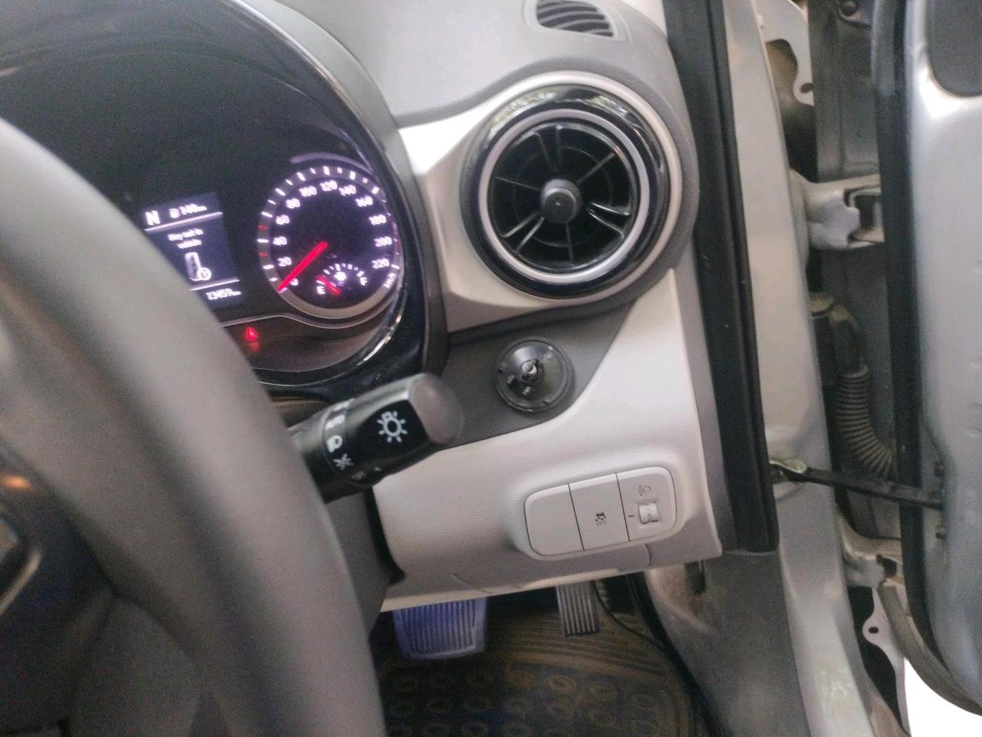 2024 Hyundai GRAND I10 NIOS ASTA AMT 1.2 KAPPA VTVT, Petrol, Automatic, 13,459 km, interior