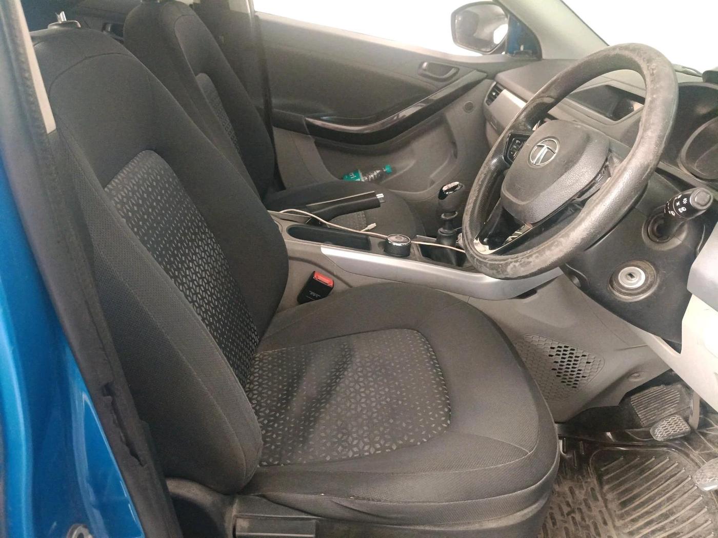 2019 Tata NEXON XM PETROL, CNG, Manual, 62,000 km, interior