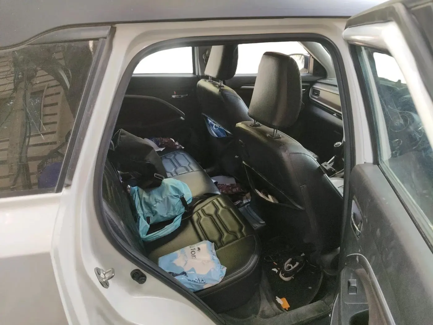 2023 Maruti BREZZA ZXI, CNG, Manual, 33,874 km, interior