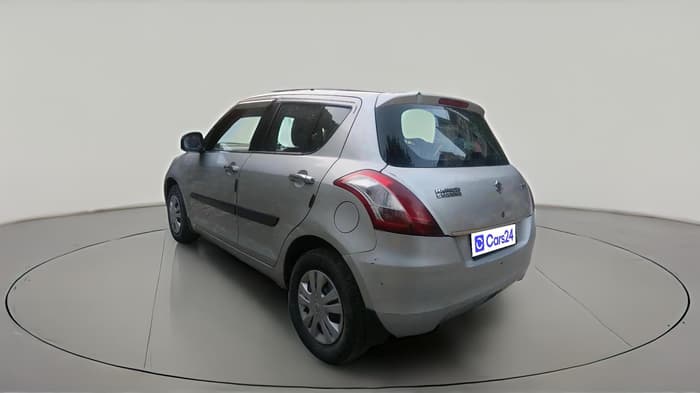 2012 Maruti Swift VXI, CNG, Manual, 1,04,068 km, exterior
