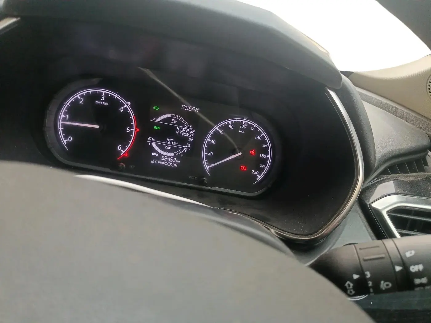 2022 Tata Safari XT, Diesel, Manual, 62,453 km, interior