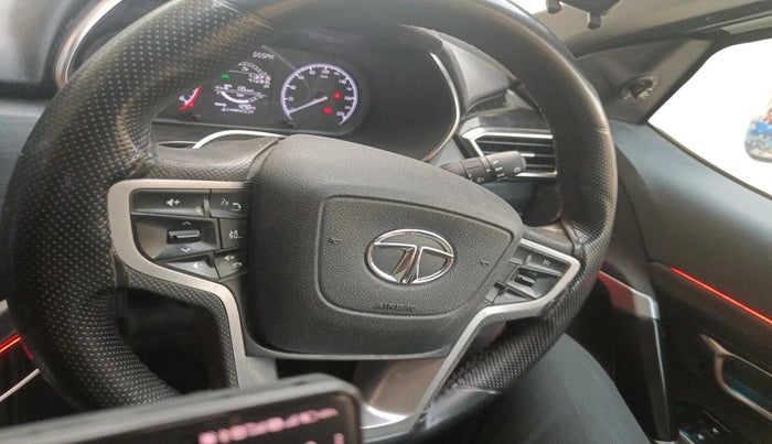 2022 Tata Safari XT, Diesel, Manual, 62,453 km, interior