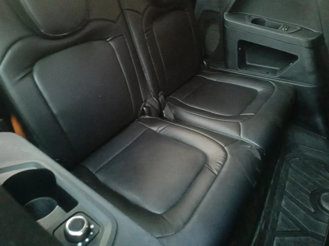 2022 Tata Safari XT, Diesel, Manual, 62,453 km, interior