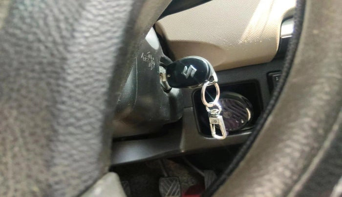 2014 Maruti Wagon R 1.0 VXI, Petrol, Manual, 55,701 km, interior