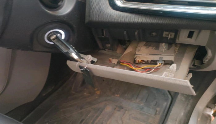 2018 Tata Tiago XZA PETROL, Petrol, Automatic, 74,186 km, interior